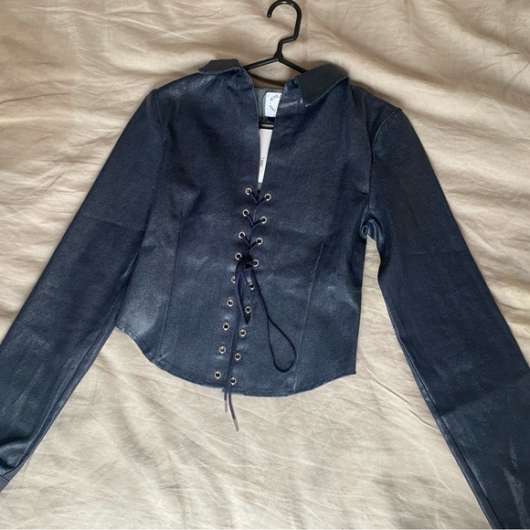 With Jéan long sleeve shirt - Picture 3 of 4